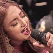 Monali Thakur